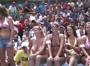 In Asunción poppin nude Nudes A