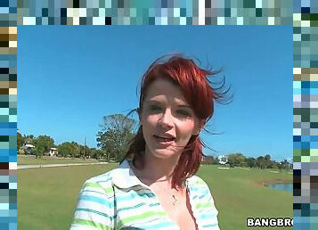 Jenis pornografi milf, Berambut merah, Aksi, Golf